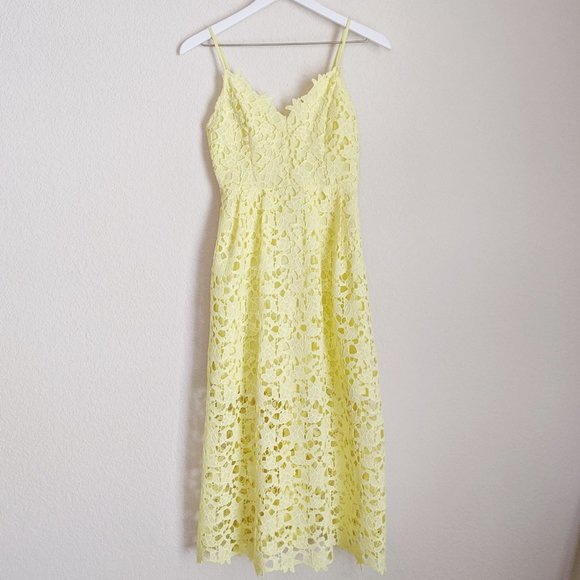 Astr Dresses & Skirts - ASTR Neon Yellow Lace Midi Dress